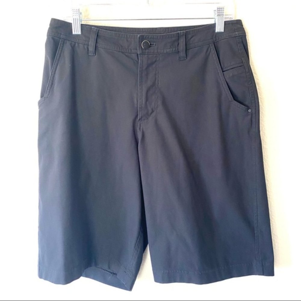 lululemon Men's Hybrid Shorts - 32 - Picture 1 of 4